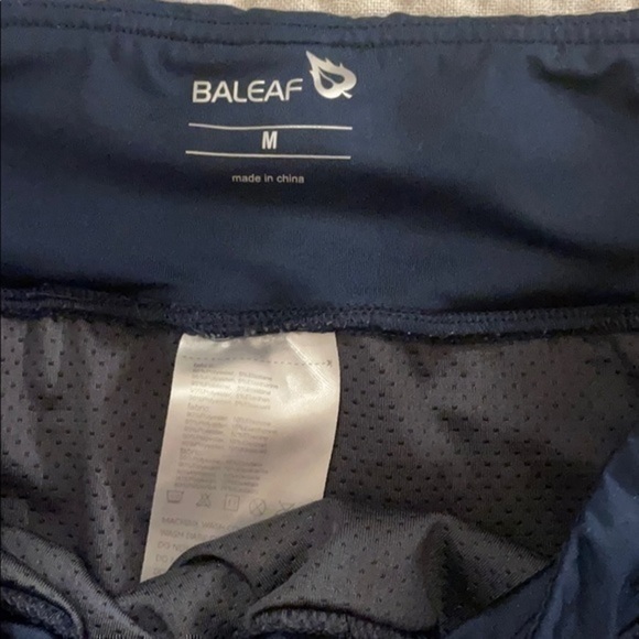 Navy Baleaf Athletic shorts medium - Picture 3 of 6